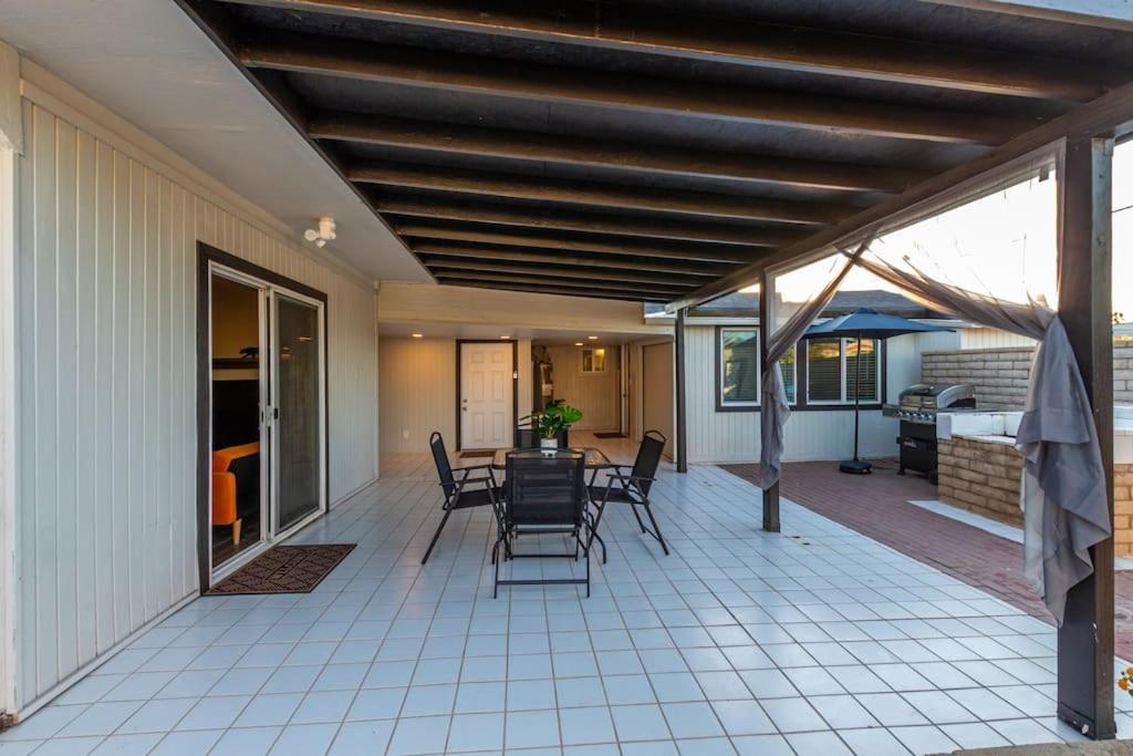 New Midtown Modern Studio With Backyard Phoenix Luaran gambar